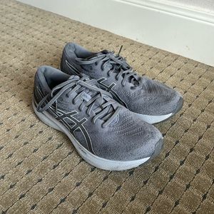 ASICS Gel Kayano 29 size 12